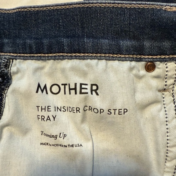MOTHER Insider Crop Step Fray Jeans Size 32 - Picture 4 of 5